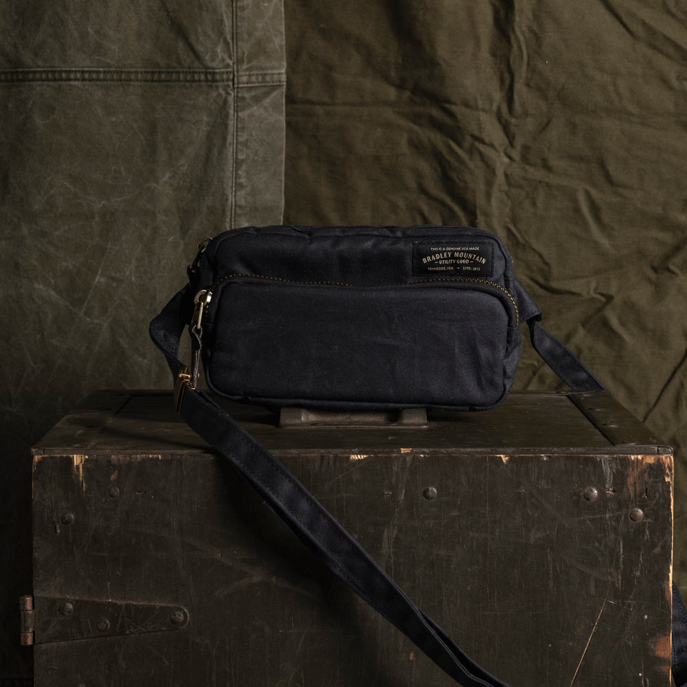 Pointer Crossbody Bag - Black Accessories Bradley Mountain 