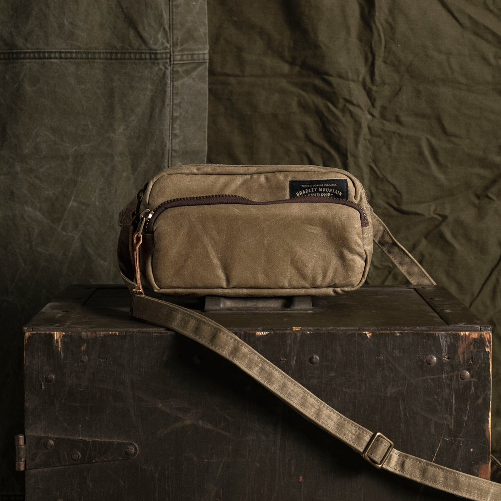 Pointer Crossbody Bag - Field Tan Accessories Bradley Mountain 