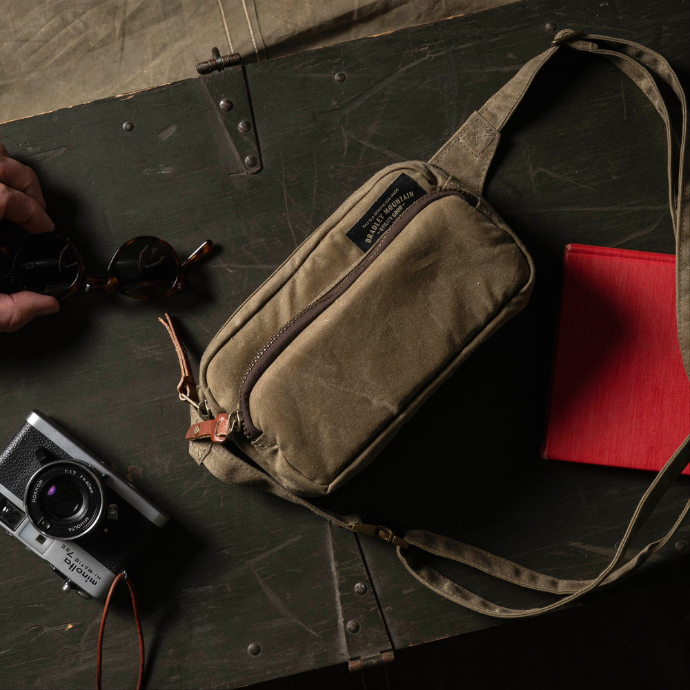 Pointer Crossbody Bag - Field Tan Accessories Bradley Mountain 